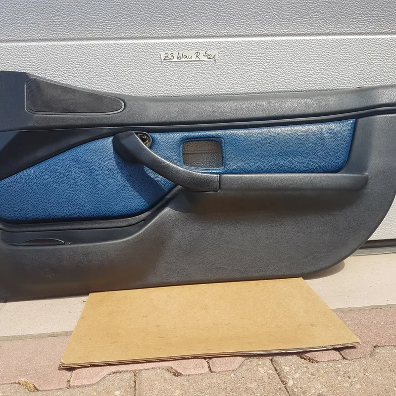 BMW Z3 Roadster Tür Verkleidung schwarz blau Türtafel Tür Pappe RECHTS + Griff 