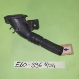 BMW E60 E61 E63 E64 Stutzen für Befüllkanal Deckel Wischwasser Behälter 7144396