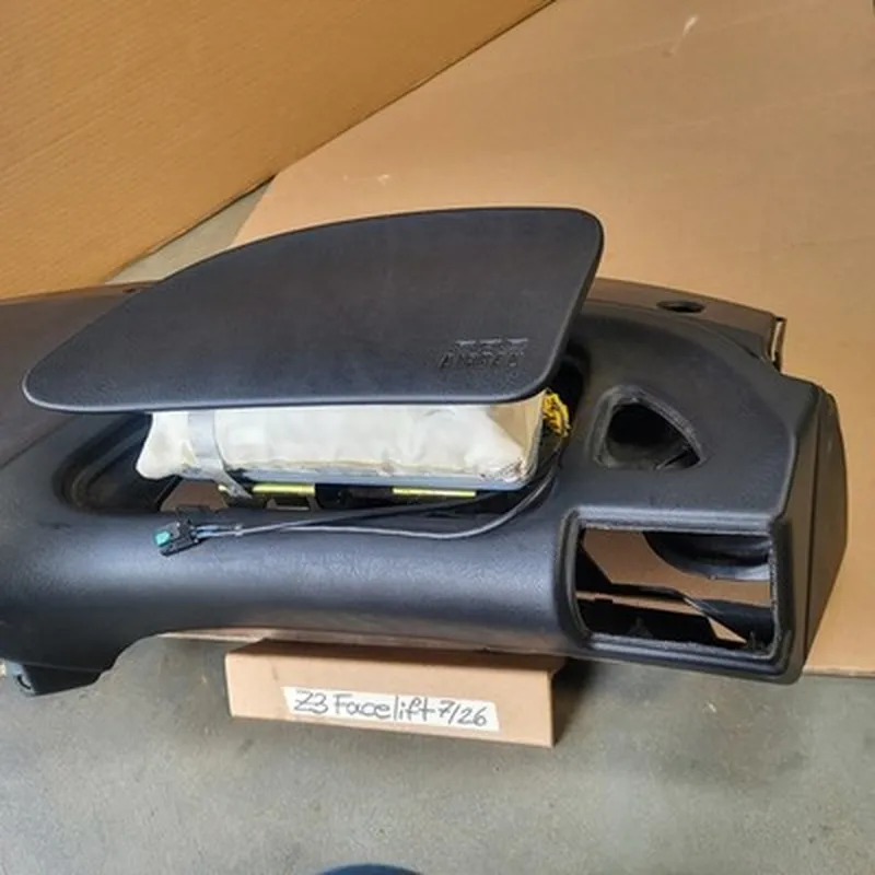 BMW Z3 Roadster Facelift Beifahrer Airbag-Modul im Armaturenbrett AB Steuergerät
