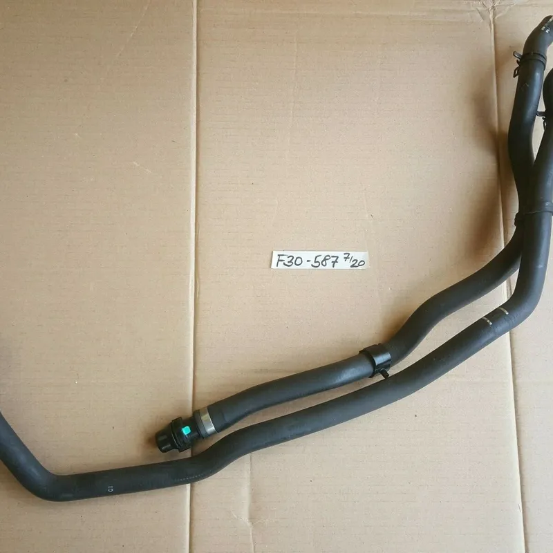 BMW F20 F21 F30 F31 F35 Kühler Wasser Heizung Schlauch Leitung  9223587  N13