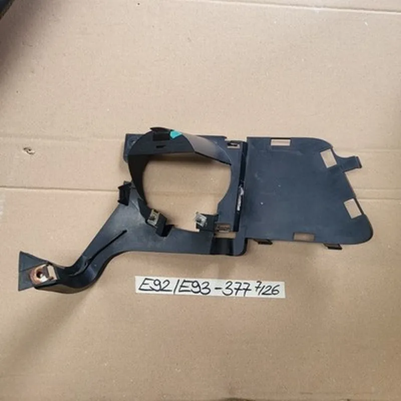 BMW E92 E93 M Sport Paket Abdeckung Aufnahme Nebelscheinwerfer 8044377 LINKS