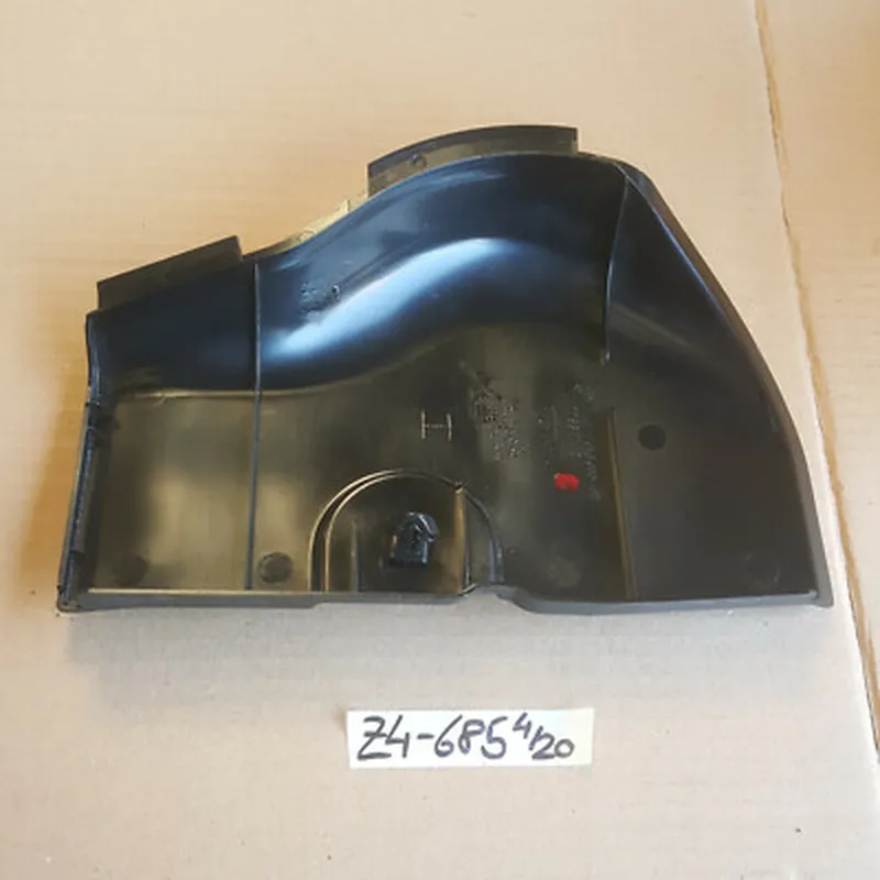 BMW Z4 E85 Deckel Blende Rückleuchte links 7016685 Rücklicht Kappe Verkleidung