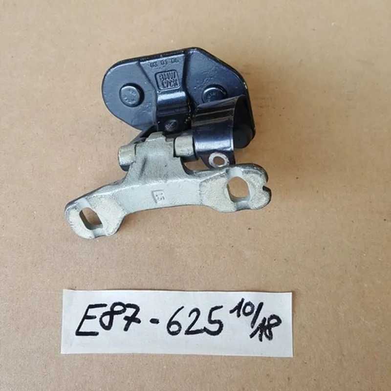 BMW E87 E81 Scharnier für Heckklappe 7060625 Heckdeckel Gelenk LINKS