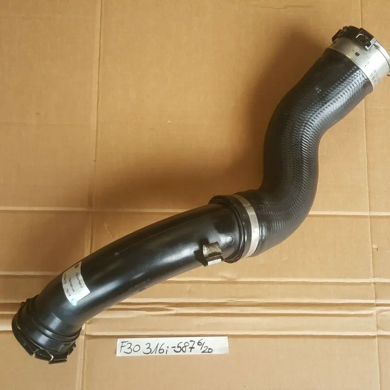 BMW F20 F21 F30 F31 F35 Turbolader N13 Motor Ansaug Rohr Ladeluftleitung 7597587