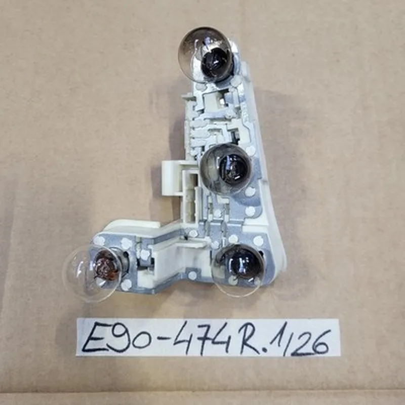 BMW E90 Rücklicht Platine Lampenträger Rückleuchte Heckleuchte RECHTS 6937474