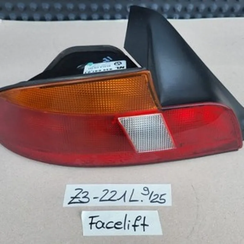 BMW Z3 Roadster Facelift Rückleuchte Rücklicht Bremslicht LINKS 8379221