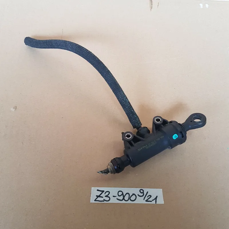 BMW E36 E46 Z3 Z4  Kupplungszylinder Geber Zylinder Kupplung 1163900