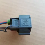 BMW E90 E91 E92 E93 Lüfter Stecker Buchsengehäuse 3-polig Drucklüfter 8380376