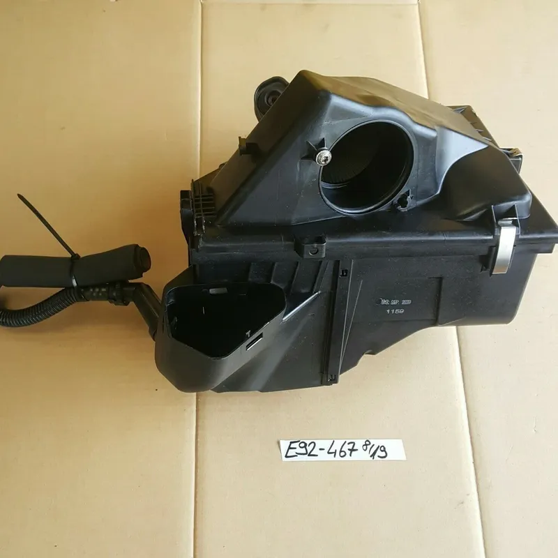 BMW E90 E92 E93 Luftfilterkasten 7797467 Resonanzkörper Ansauggeräuschedämpfer