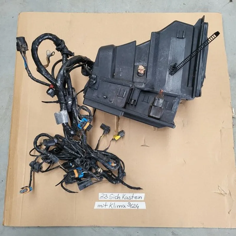 BMW Z3 Sicherungskasten Deckel Relais Sicherungen Front Kabelbaum Klima Stecker