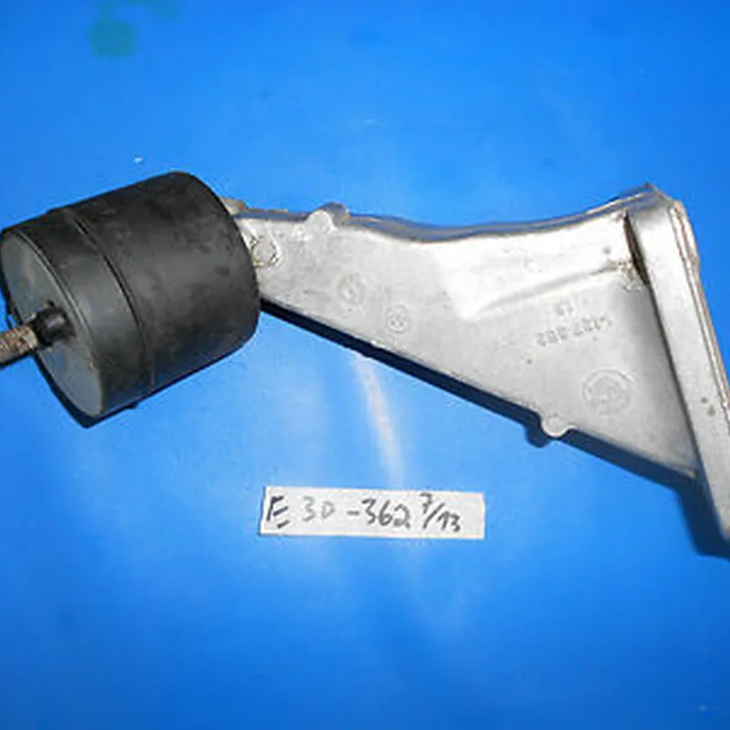 BMW E28 Tragbügel  Motor Halter Träger 1127362 + Motorlager