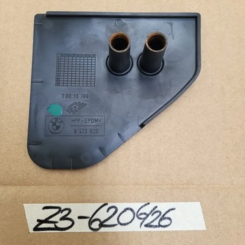 Trittschutz Blende BMW Z3 Abdeckung für Drehraten Sensor 8413620