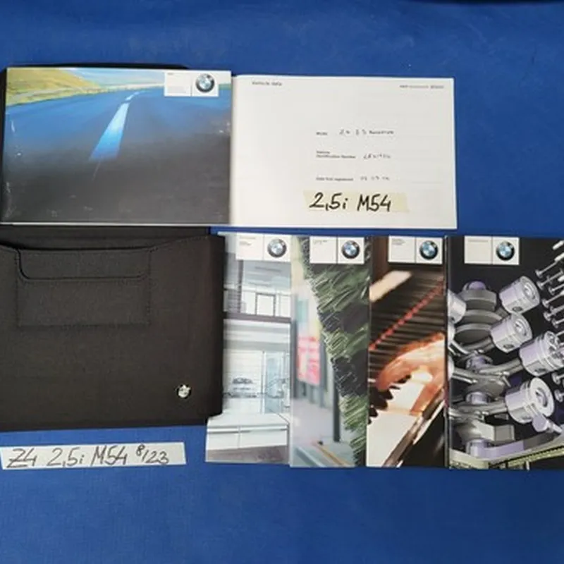 BMW Z4 E85 Bordmappe Nylon Service Heft 2,5i Englisch RHD