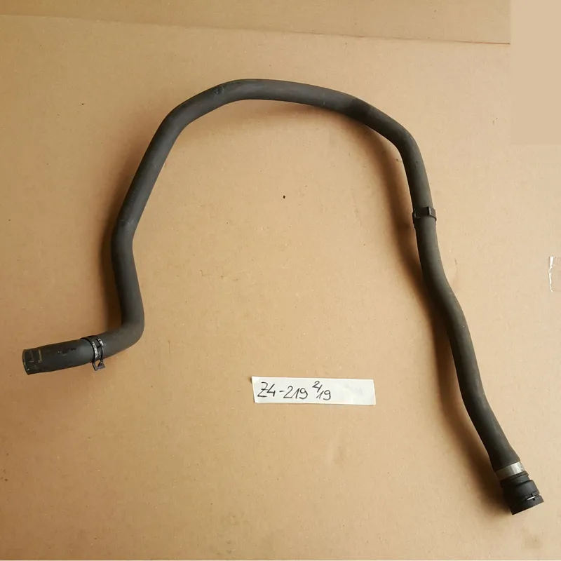 BMW Z4 E85 Schlauch Heizkörper Ausgleichsbehälter 6939219 Kühlerschlauch N46