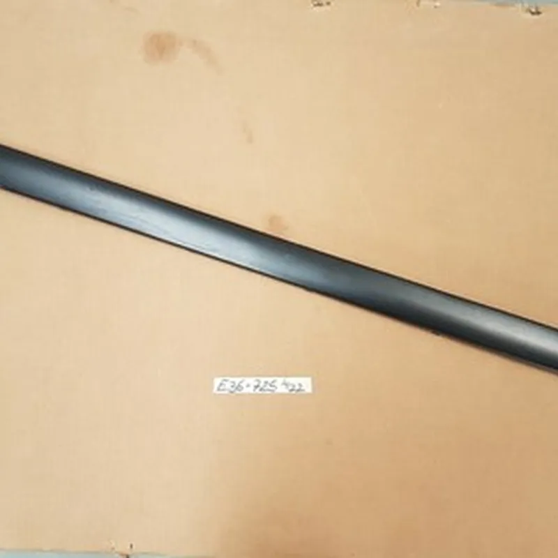 BMW E36 Cabrio Coupe Zierleiste Blende Stossleiste Stoßstange HINTEN 1960725