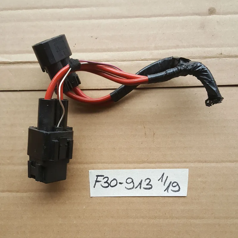 BMW F30 Stecker 9216286 + Relais Lüftermotor Ventilator Lüfter Zündung 9207913