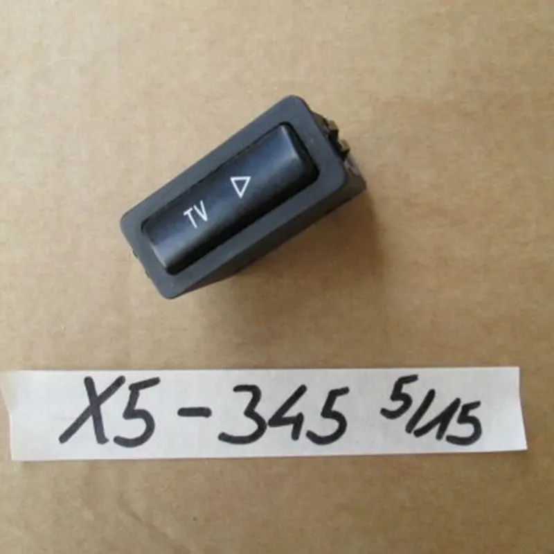 BMW X5 / E53 / E38 TV Schalter  8368345