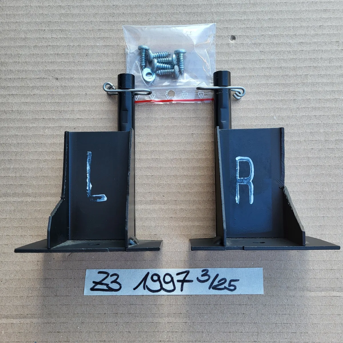 BMW Z3 Roadster Windschott Halter Halterung Windschutz Aufnahme Anker Platte