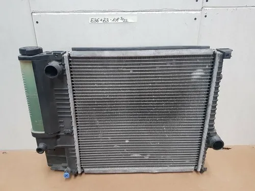 original BMW E30 / E36 / Z3 Wasserkühler  Kühlwasser Motor Kühler 1719108
