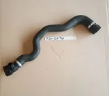 BMW F30 F31 F20 F21 F33 F34 Kühlmittelschlauch Kühler Schlauch Leitung 7811127