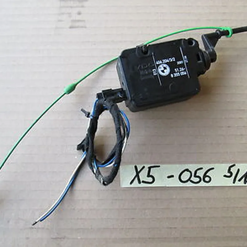 BMW X5 E53 ZV Stellantrieb Zentralverriegelung Tankdeckel  8355056