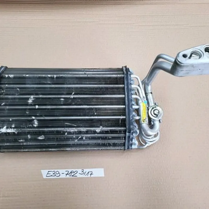 BMW E39 Wärmetauscher Klimakondensator Verdampfer Klimaautomatik 8363782