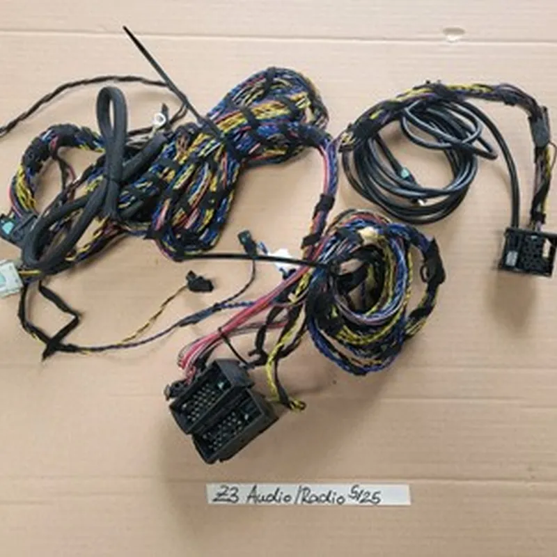 BMW Z3  Audio Kabelbaum HiFi Radio Adapter  Wechsler + Verstärker Kabel 1388889