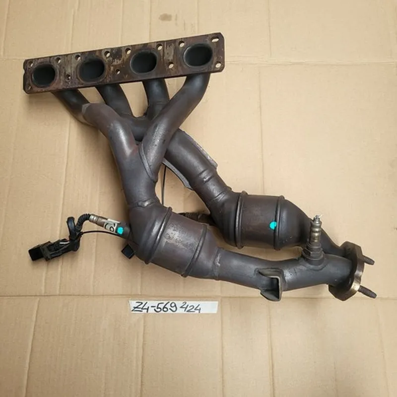 BMW Z4 E85 + E46 Abgaskrümmer für N46 Motor 150 PS Katalysator Hosenrohr 7506569