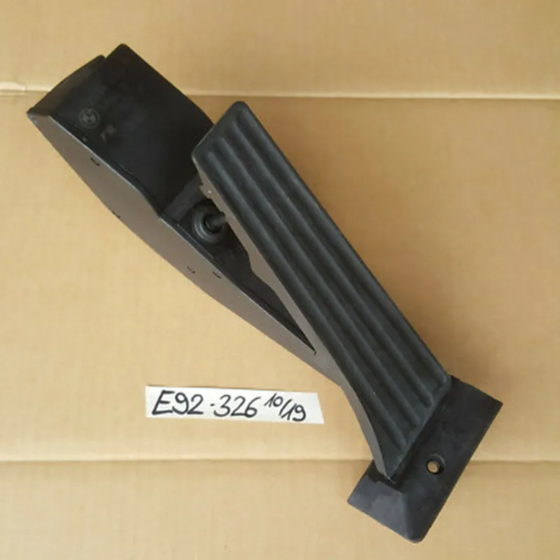 BMW  3er E90 E91 E92 LCI Gaspedal Fahrpedalmodul Automatik Getriebe 6762326