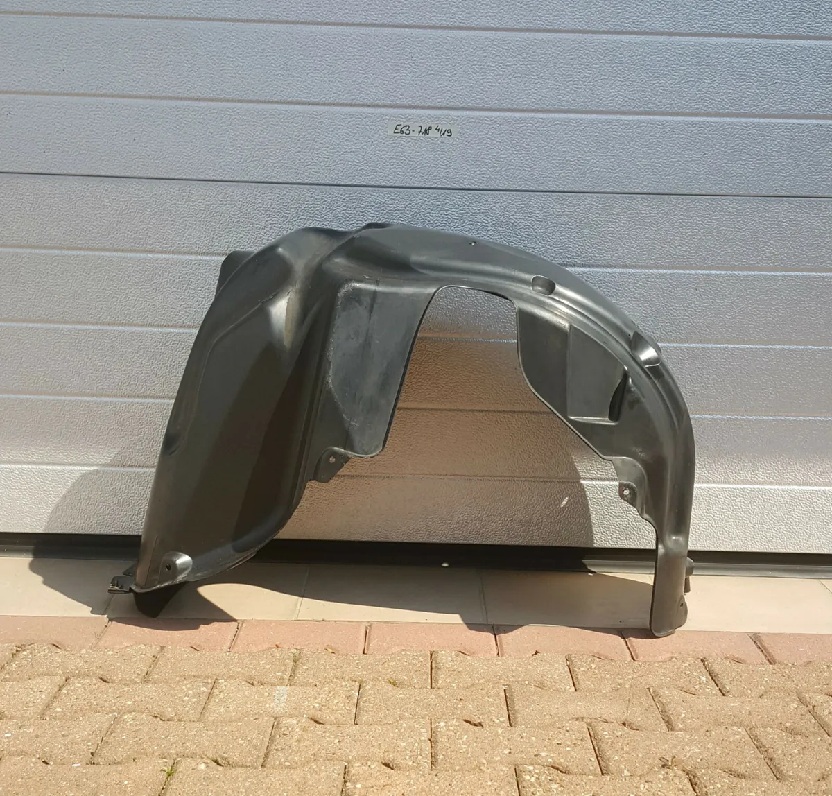 BMW E63 E64 Abdeckung Radschale Verkleidung Innenkotflügel HINTEN RECHTS 7009718