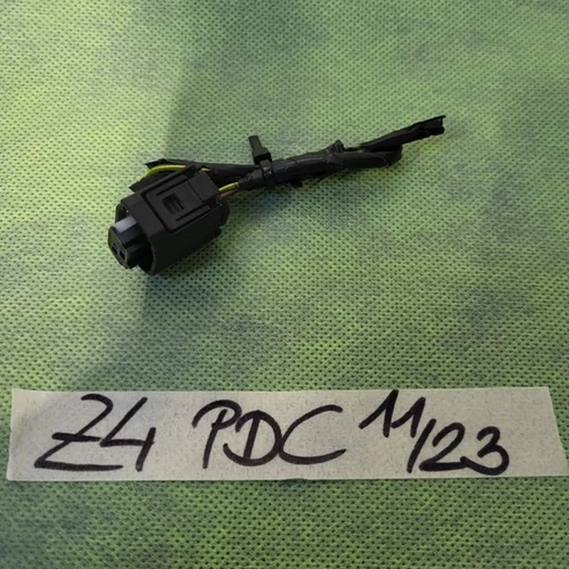 BMW Z4 E85 E86 PDC Stecker für PDC Einparkhilfe Ultraschall Sensor 