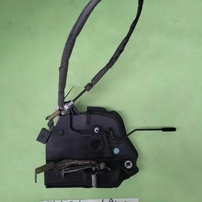 BMW E46 Cabrio Coupe Türschloss Fahrer Türe Drehfallen Schloss LINKS  