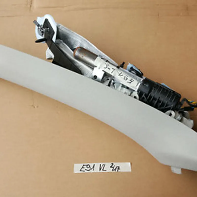 BMW E91 LCI Dach Airbag Seiten Verkleidung A-Säule Kopfairbag LINKS 7058331