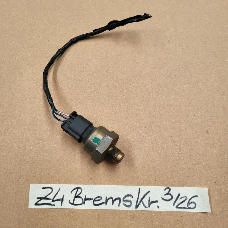 BMW Z4 E85 Druck Sensor Hauptbremszylinder Bremskraftregler Druck Schalter