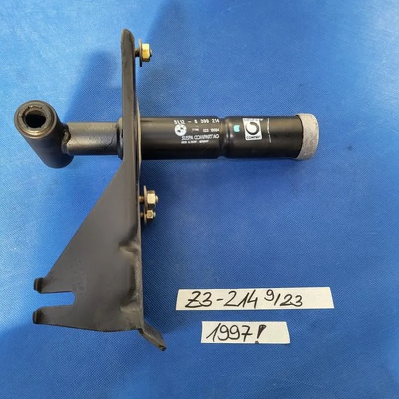  BMW E36 Z3 Roadster Stoßstangen Dämfer / Pralldämpfer HINTEN RECHTS 8399214