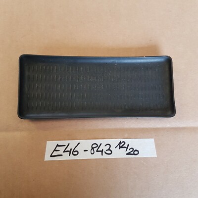 BMW E46 Gummi Matte Ablage Schale vorne 8242843 Fach Einlege Matte klein