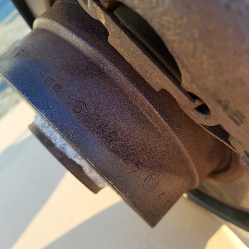 BMW Z4 E85 Achsschenkel Achsschwinge  Radnabe Radlager HINTEN LINKS