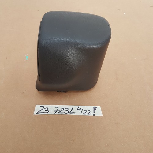 BMW Z3 Roadster Staufach Verkleidung oben links Gurt Abdeckung Höcker 8410723