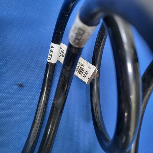 BMW Z4 E85 Spiral Tonnen Fahrwerks Feder 6 Zylinder vorne Rechts Links 6760621