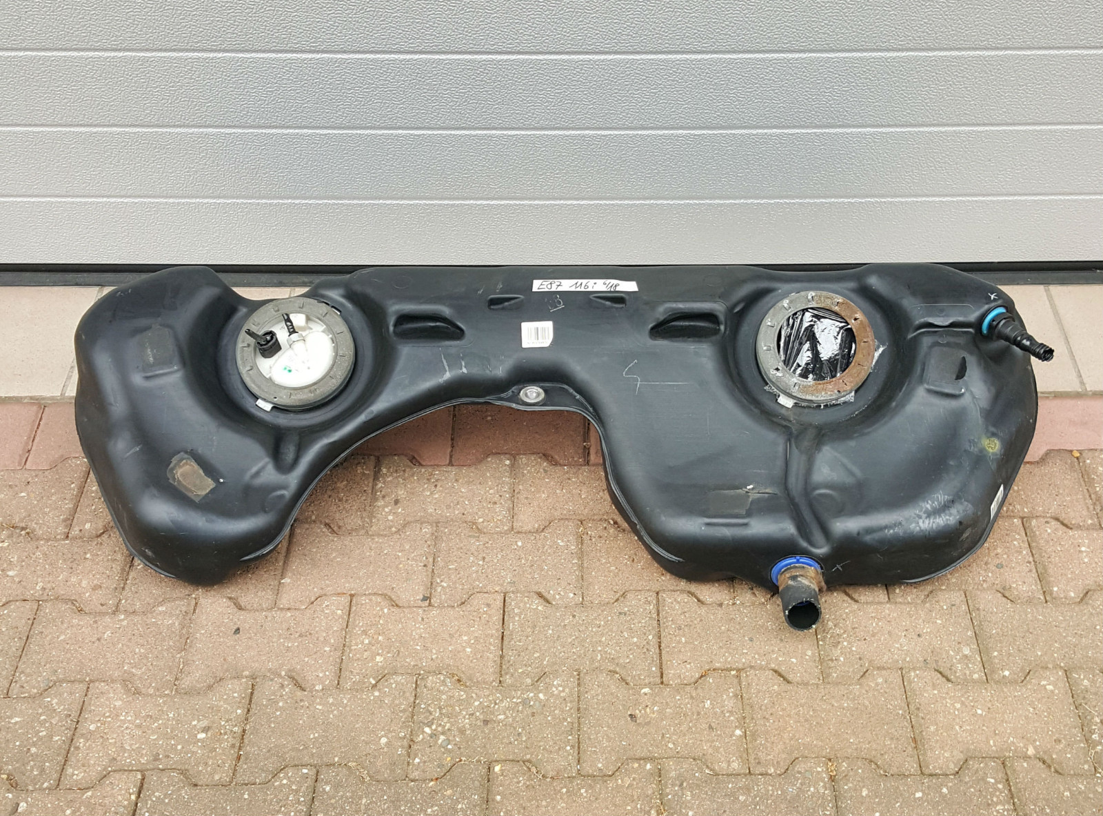 Tank BMW E81  E82  E87  E88 E90 E91 Kraftstoff Benzin Tank 6763842 ohne Pumpe