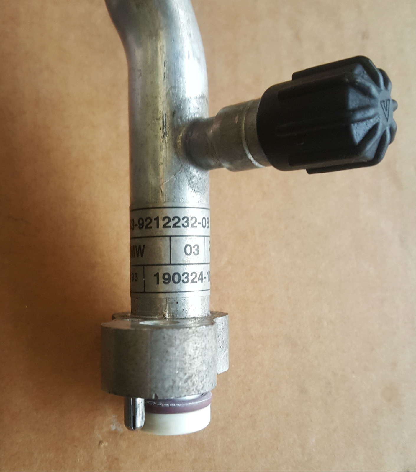 BMW F30 F31 F20 F21 Klimaleitung Saugleitung Verdampfer Kompressor 9212232