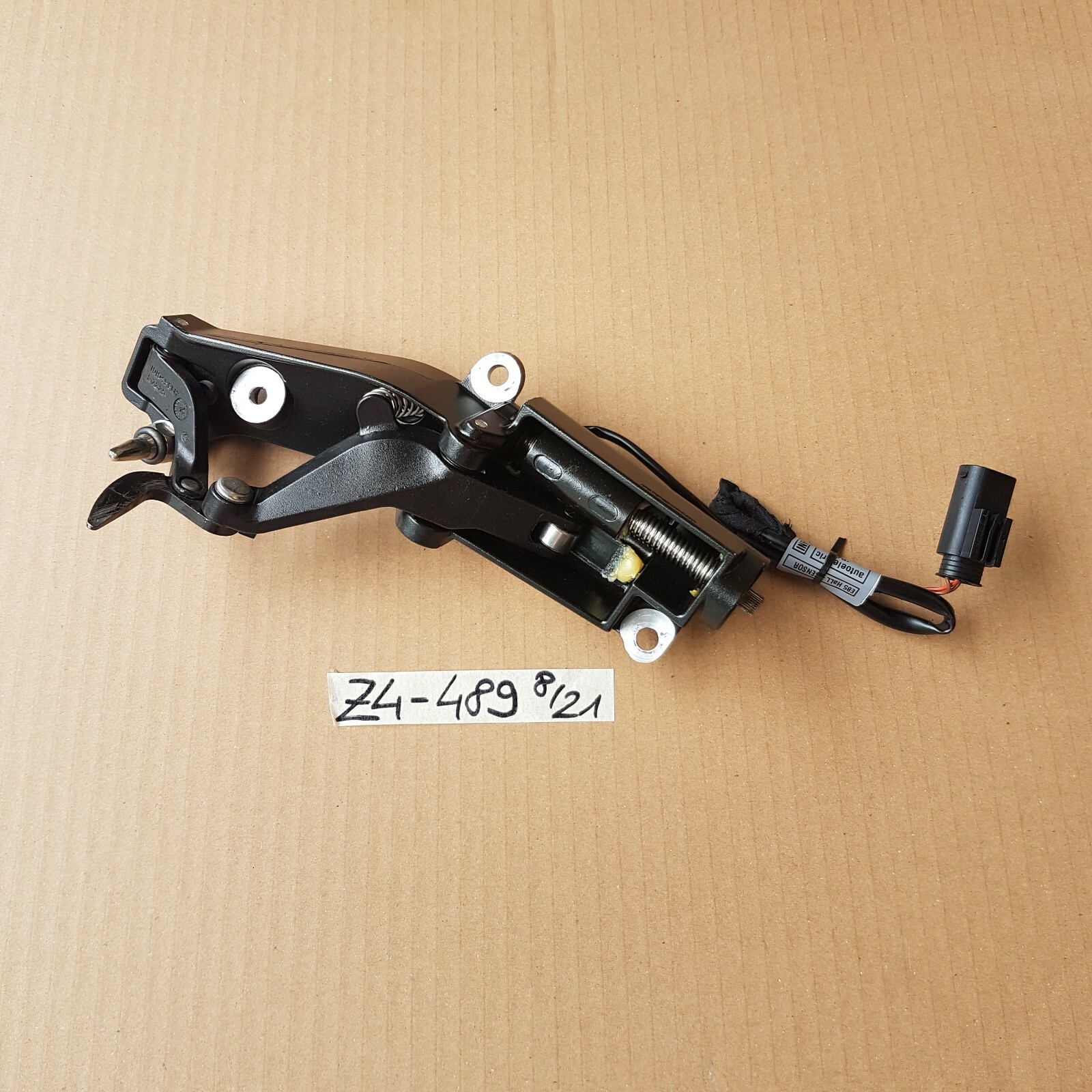 BMW Z4 E85 Roadster Verdeck Verschluss Haken Verriegelung Schloss 1010489