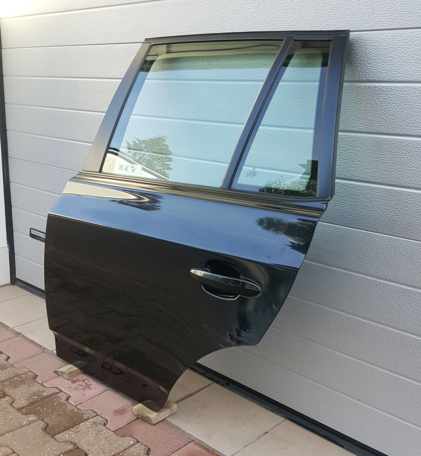 BMW X3 E83 Fahrer Tür HINTEN LINKS black Saphir Schwarz metallic 475 ABHOLUNG 