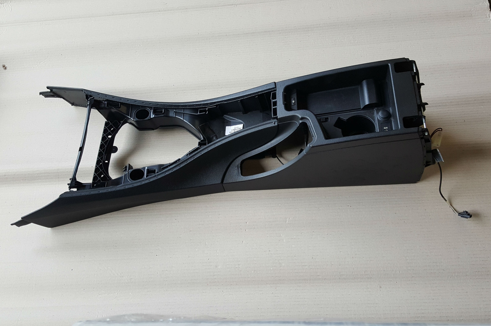 BMW E90 E91 Mittelkonsole Telefon Konsole Aux In Anschluss Zigaretten Anzünder