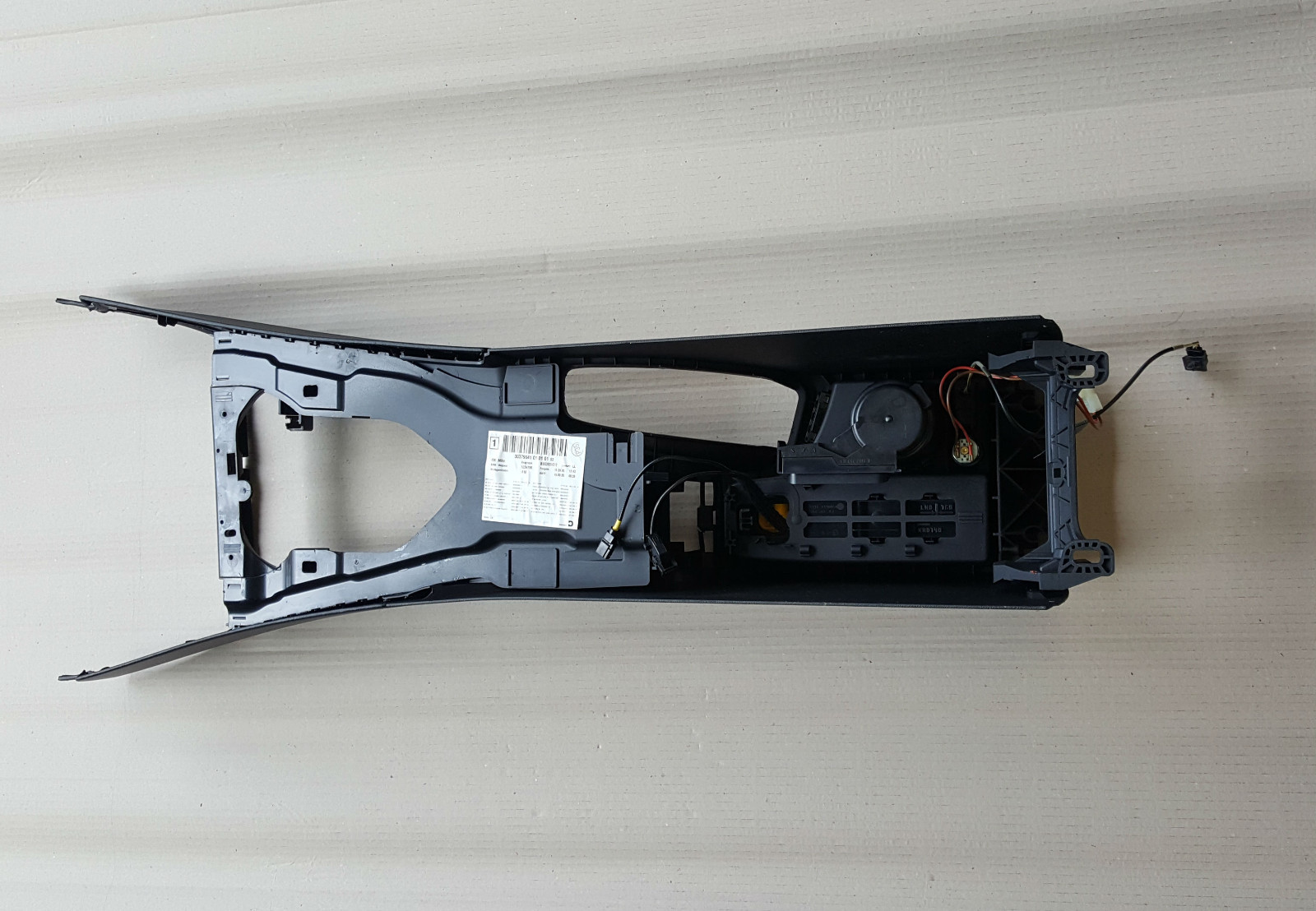 BMW E90 E91 Mittelkonsole Telefon Konsole Aux In Anschluss Zigaretten Anzünder