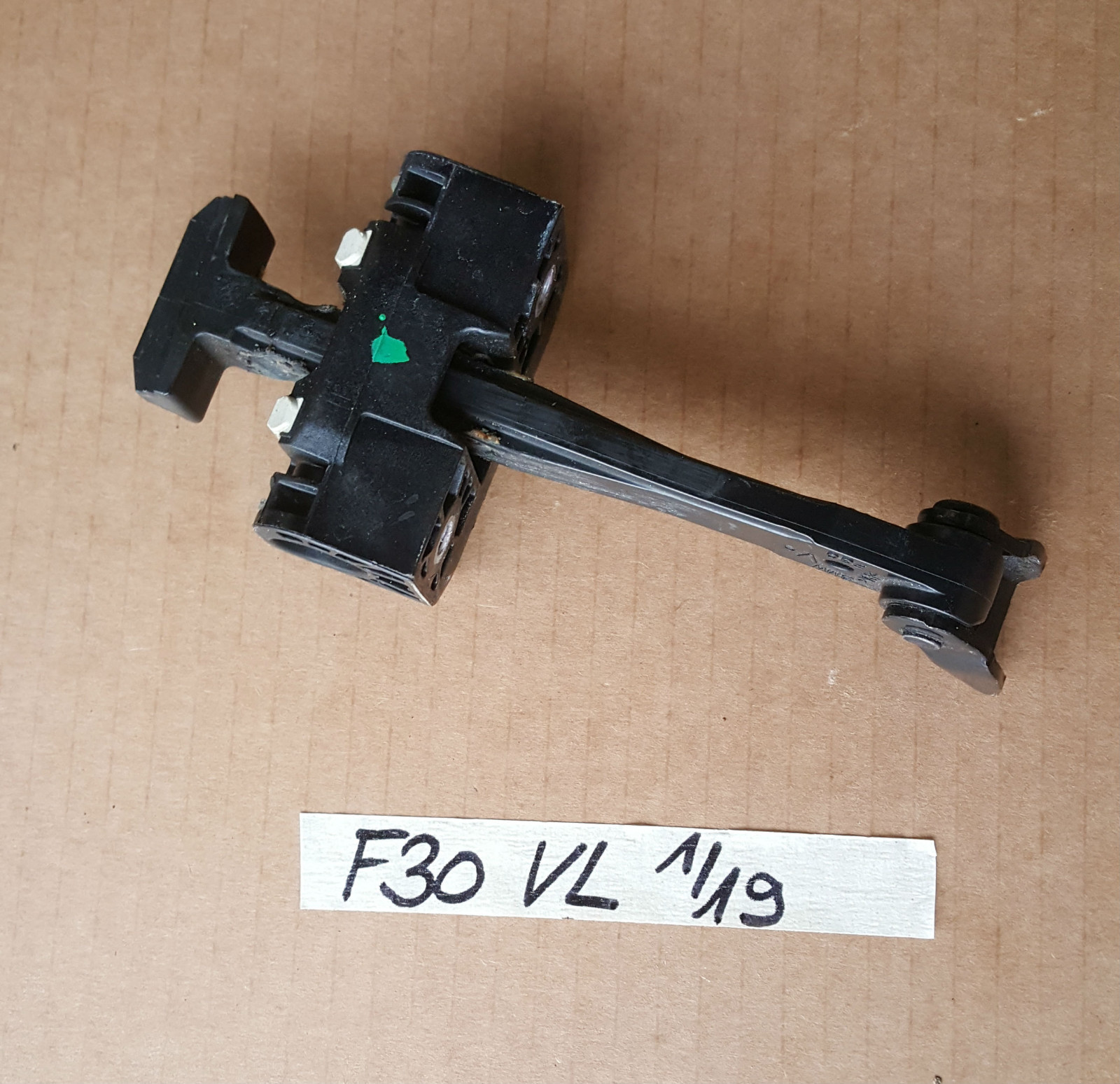 BMW F30 F31 F35 F80 Tür Bremse Türfangband Türhalter VORNE LINKS 7311339