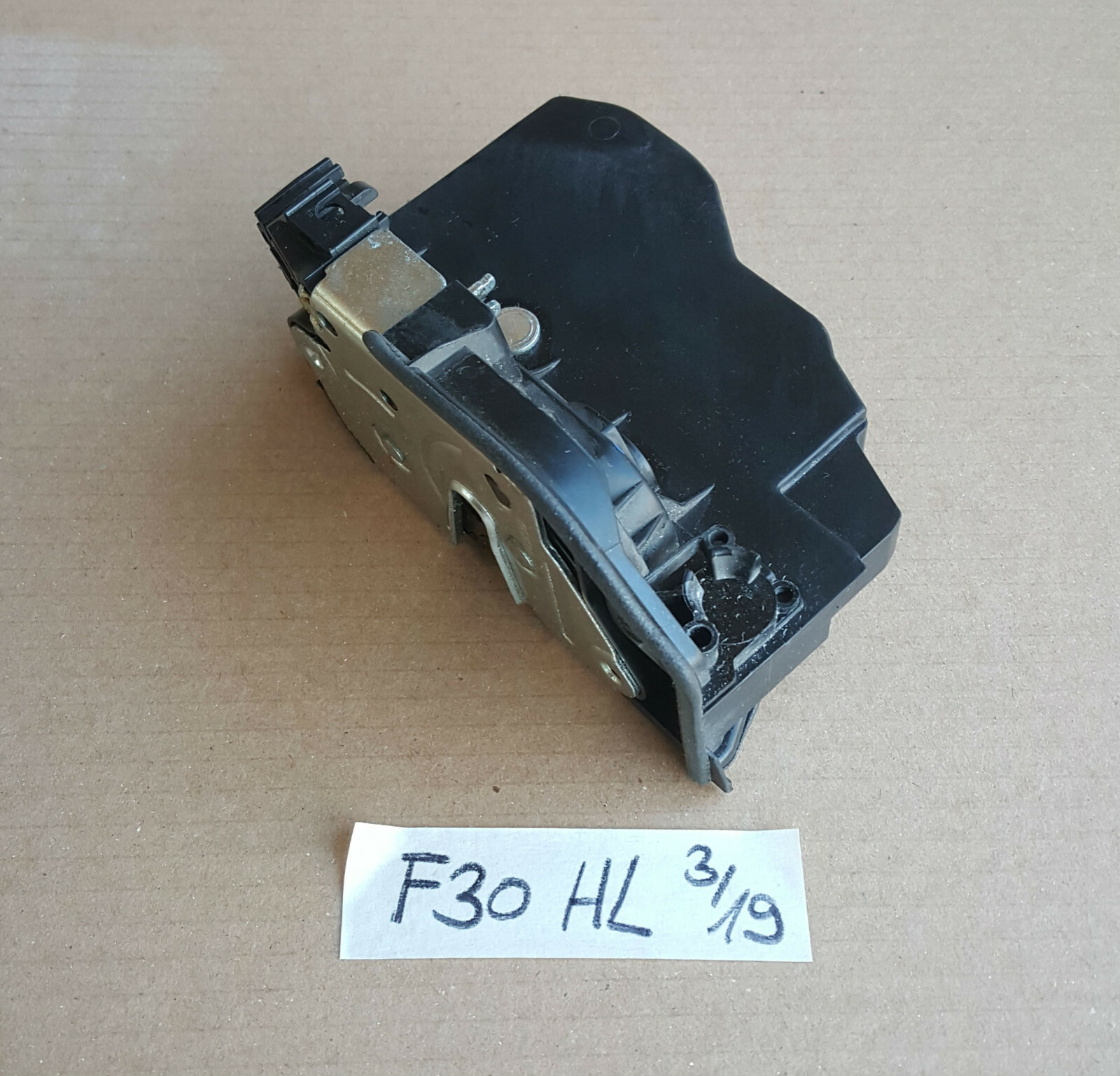 BMW F30 F31 F34 F35 F80 Tür Schloss HINTEN LINKS 7202145