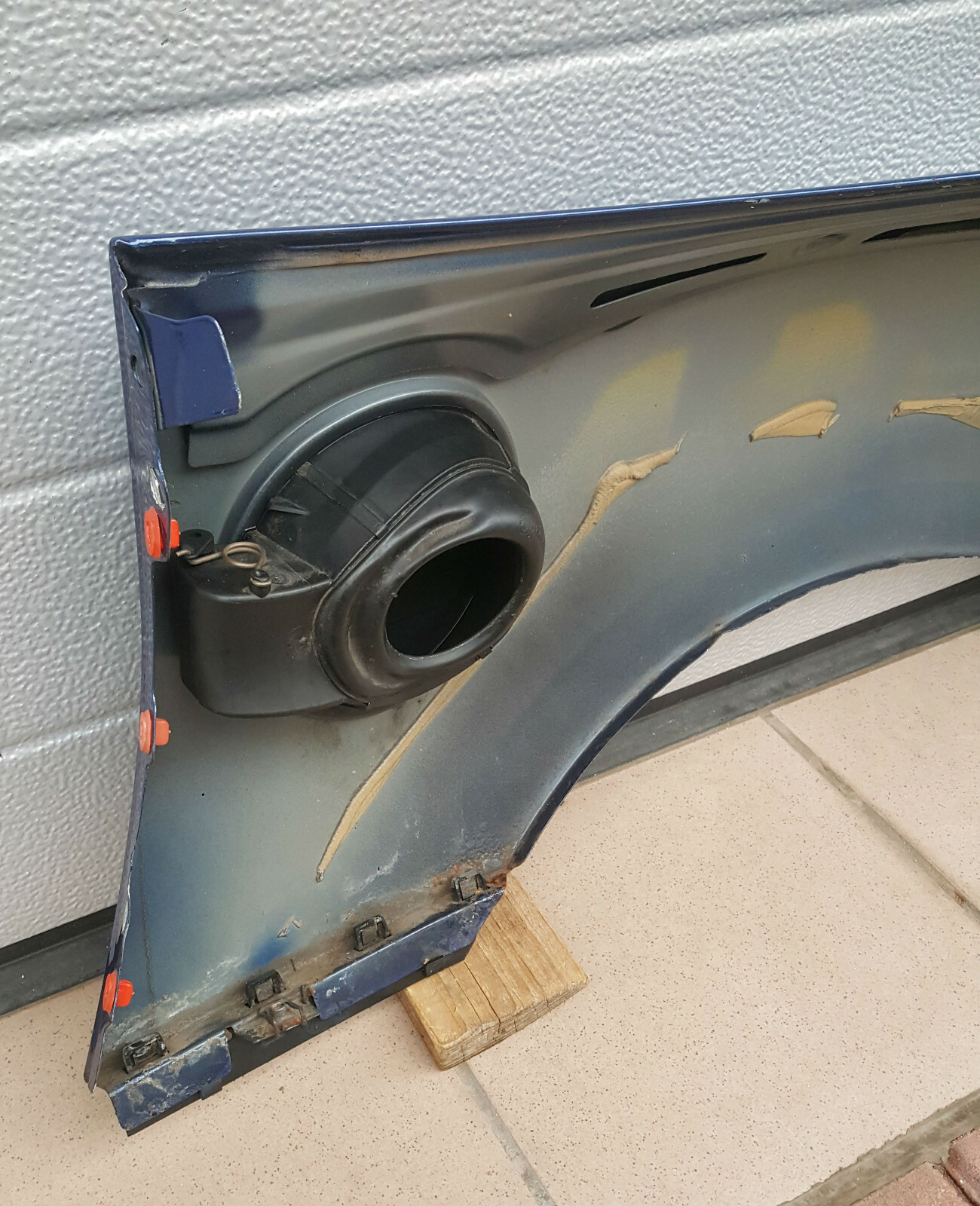 BMW Z4 Seitenwand Aussenhaut Kotflügel HINTEN RECHTS  Montego Blau A51