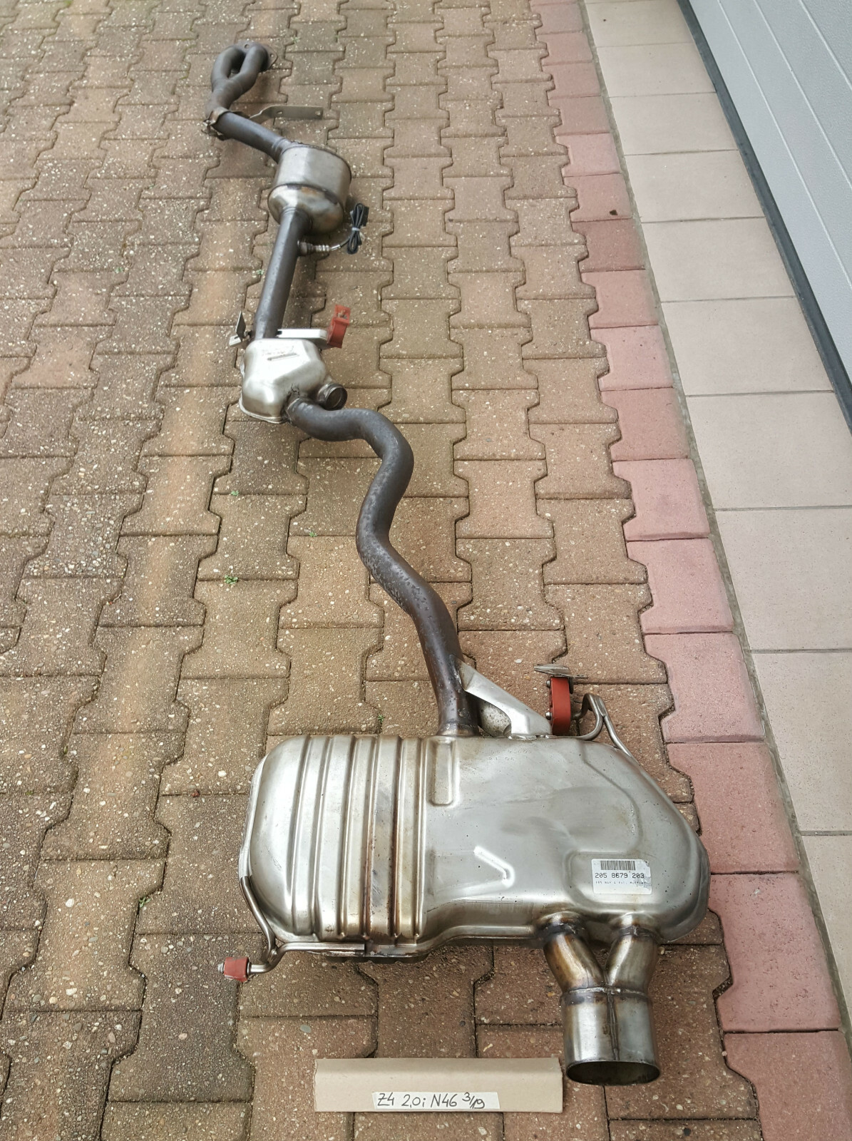 BMW Z4 E85 Auspuff Nachschalldämpfer + Mittelschalldämpfer 7539870  N46 Motor