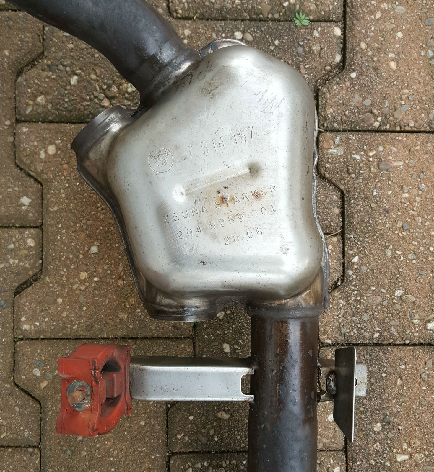 BMW Z4 E85 Auspuff Nachschalldämpfer + Mittelschalldämpfer 7539870  N46 Motor